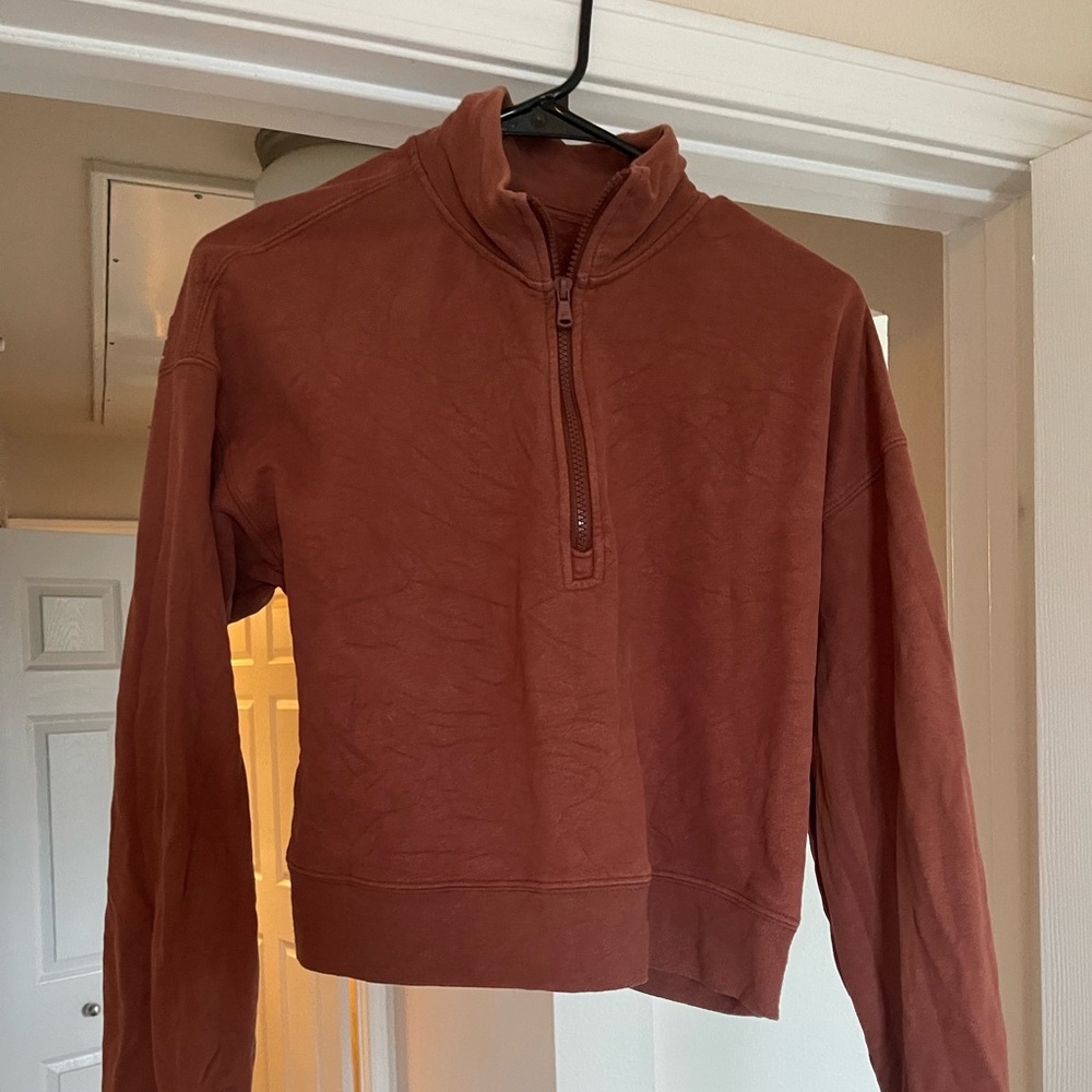 Fabletics half zip pullover, Java, medium